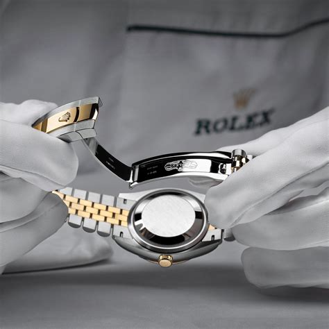 Servicing your Rolex 